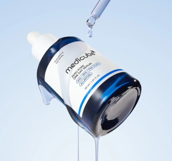 Medicube Zero Pore One Day Serum minimalizujące widoczność porów serum do twarzy do skóry tłustej mieszanej i problematycznej 30 ml