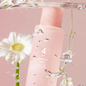 Numbuzin No.4 Hydration Glow Mineral Toner mineralny nawilżający tonik do twarzy z niacynamidem 200 ml