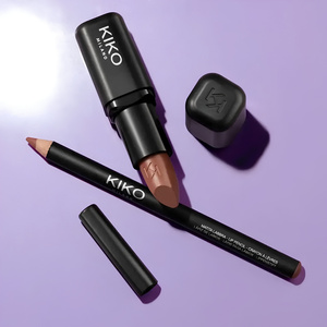 KIKO Milano Club K The Original Lipstick nawilżająca pomadka kryjąca w sztyfcie 104 All The Rizz 3,5 g