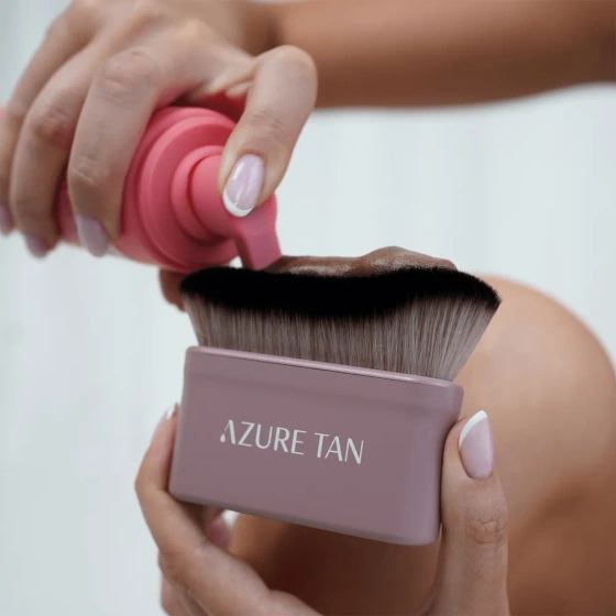 Azure Tan Hydrating Watermelon Self Tan Mousse Medium to Dark samoopalająca pianka do ciała z wodą arbuzową baza uniwersalna 200 ml