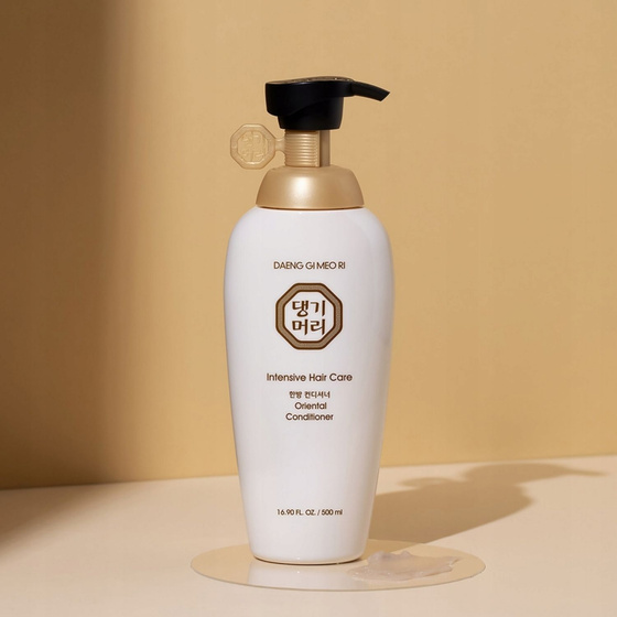 Daeng Gi Meo Ri Oriental Conditioner odbudowująca odżywka ziołowa do włosów zniszczonych 500 ml