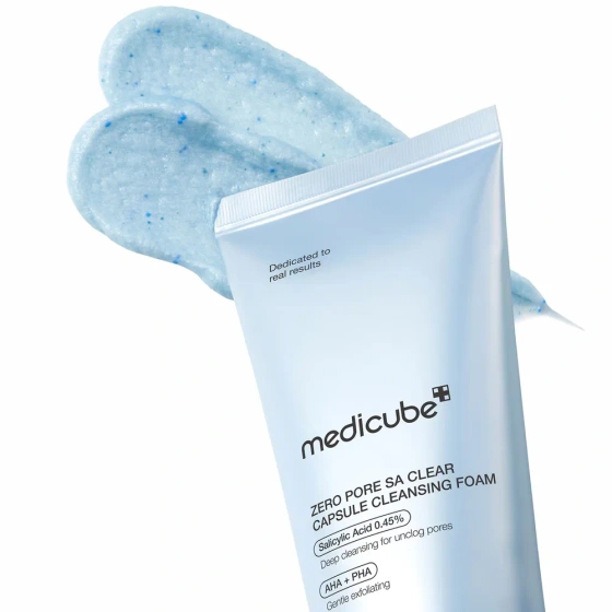 Medicube Zero Pore SA Clear Capsule Cleansing Foam oczyszczająca pianka do twarzy z mikrokapsułkami egzosomów i kwasami 120 g